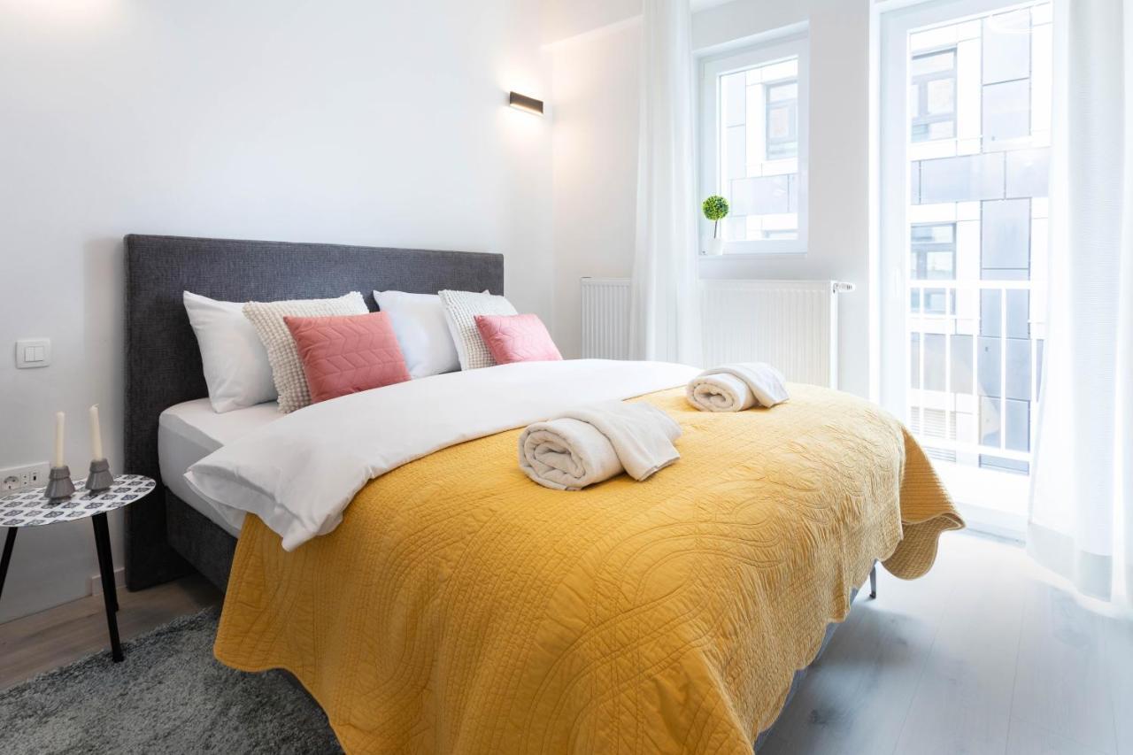 Design City Center Apartments Near Park Zrinjevac 萨格勒布 外观 照片