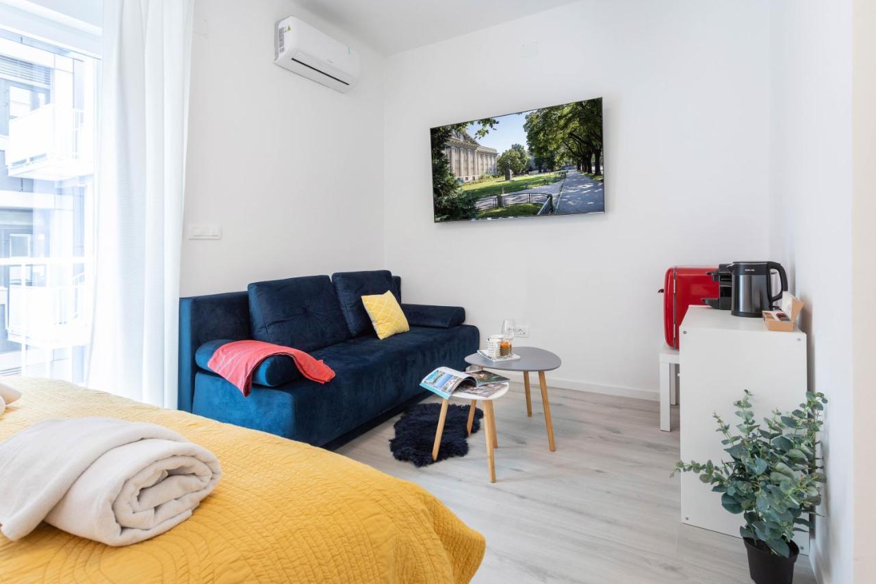 Design City Center Apartments Near Park Zrinjevac 萨格勒布 外观 照片