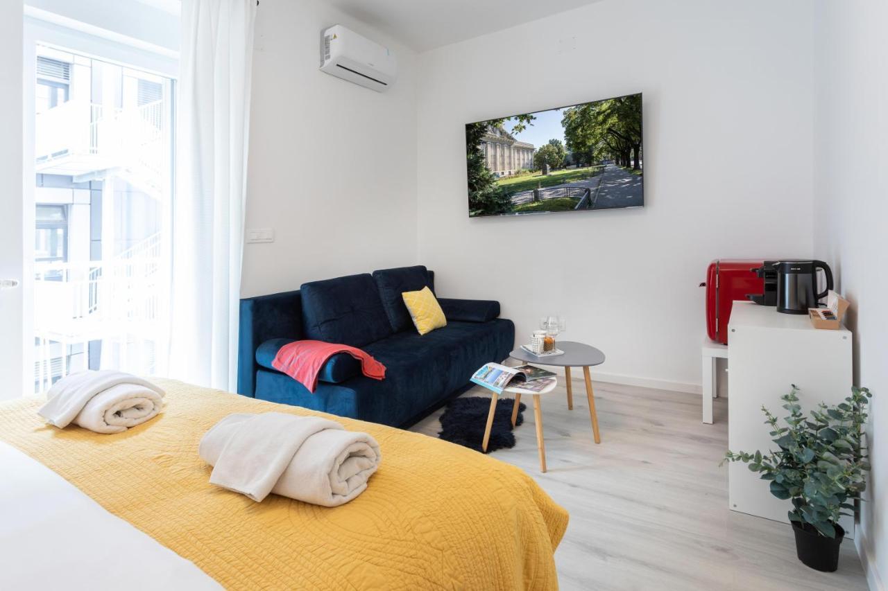 Design City Center Apartments Near Park Zrinjevac 萨格勒布 外观 照片