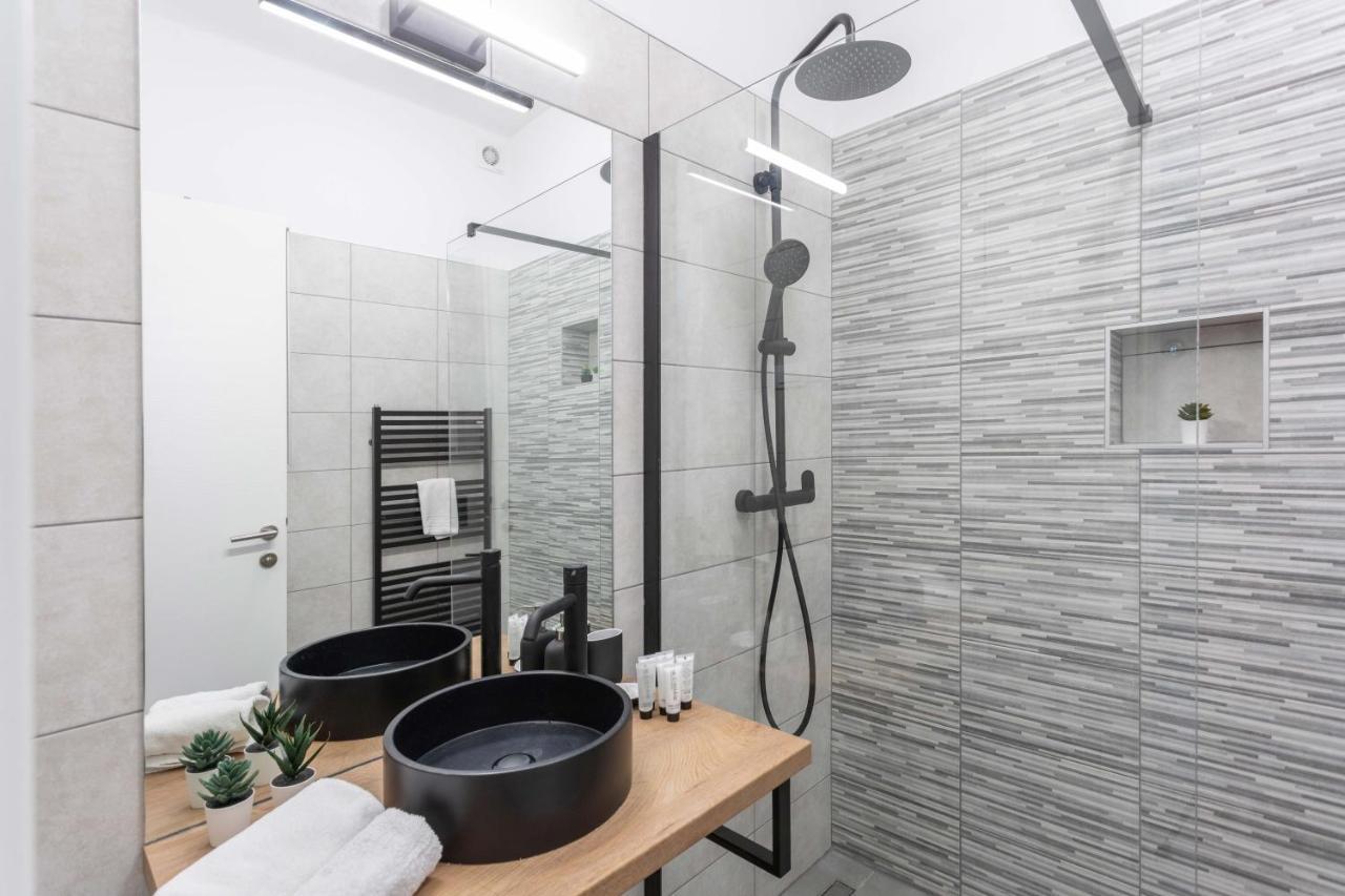 Design City Center Apartments Near Park Zrinjevac 萨格勒布 外观 照片