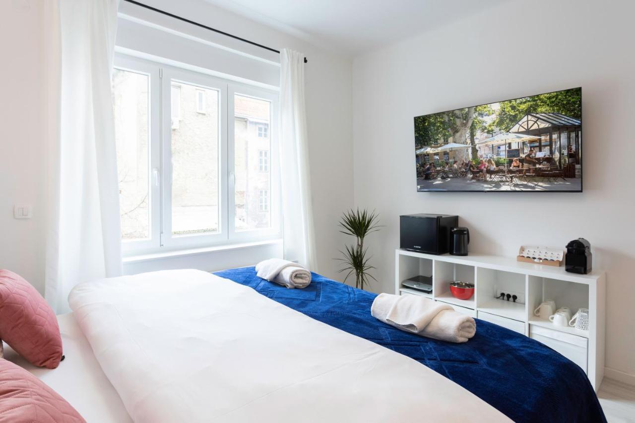 Design City Center Apartments Near Park Zrinjevac 萨格勒布 外观 照片